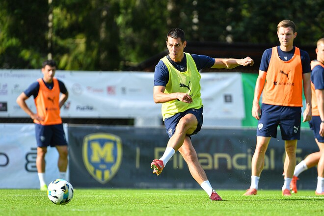 Металлист 1925 проводит спарринг с Бохумом. Стартовые составы