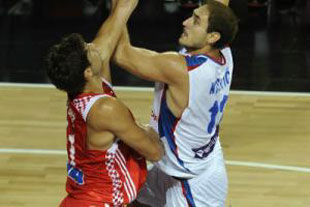 Испания и Сербия вышли в 1/4 чемпионата мира по баскетболу