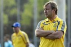 Юрий КАЛИТВИНЦЕВ: «Сейчас мы подбираем тактику под игроков»