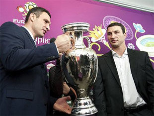 Виталий КЛИЧКО: «Украина может победить на Евро-2012»