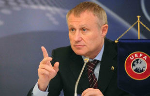 Имя тренера сборной завтра не узнаем