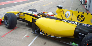 Renault провела шейкдаун прошлогодней машины (+ФОТО)