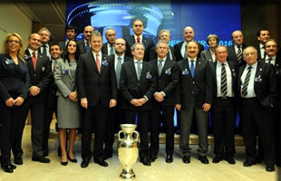 УЕФА навестил кандидатов