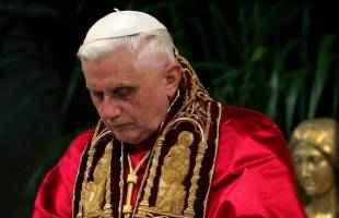 Папа римский болеет за немцев