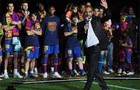 Барселона занимает деньги, чтобы выплатить зарплату игрокам