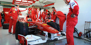 Ferrari постепенно совершенствует машину