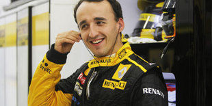 Кубица вместе с Renault еще два сезона