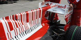 Ferrari сменит гоночный логотип