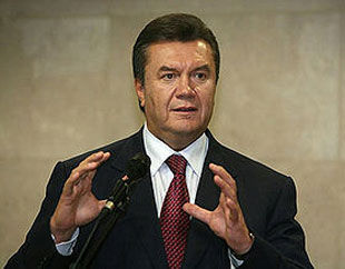Нова помилка Януковича: тепер у слові «вувузели»