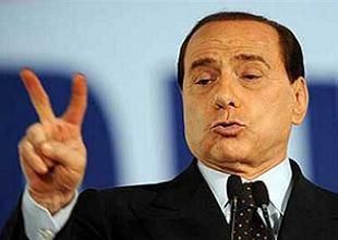БЕРЛУСКОНИ: « Вложил в Милан миллиард евро»