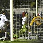 Лидс выигрывает битву аутсайдеров у Вулверхэмптона