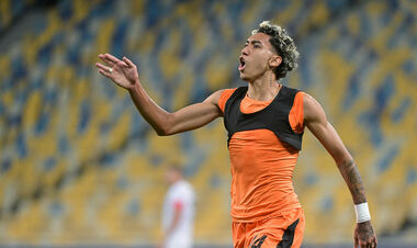 Ізакі побив рекорд Кевіна Келсі