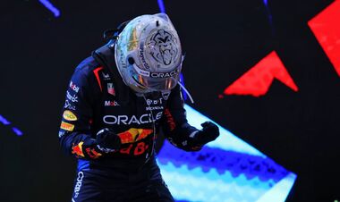 Стало известно, сколько денег Ред Буллу принес четвертый титул Ферстаппена