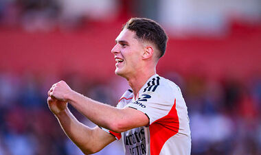 Выйдут ли Трубин и Судаков? Бенфика назвала основу на матч с Риу Аве