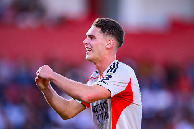 Выйдут ли Трубин и Судаков? Бенфика назвала основу на матч с Риу Аве