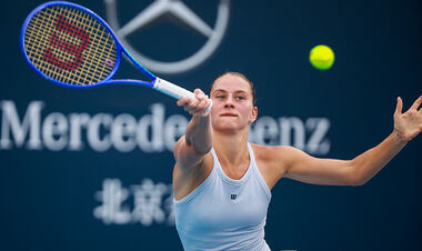 Kostyuk came out in the 1/8 finals of the super-tournament in Beijing, playing the neutral