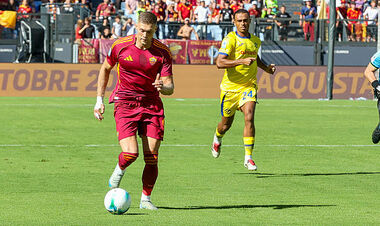 «Він мене підтримує». Довбик розповів про дружбу із зірковим форвардом