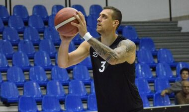 Наші за кордоном. Бобров зустрінеться з Липовим у Кубку Румунії