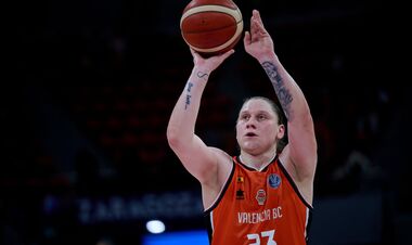 ОФІЦІЙНО. Капітан збірної України розірвала контракт з іспанським топклубом