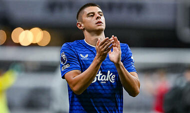 Сыграет ли Миколенко? Известны стартовые составы матча Борнмут – Эвертон