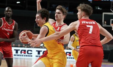 Квалификация ЧМ-2027. Украина делит с Испанией лидерство, пауза до февраля