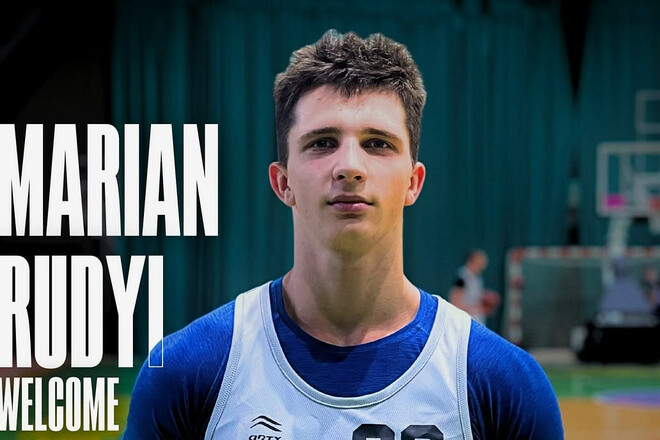 ОФІЦІЙНО. Клуб Суперліги підписав гравця молодіжної збірної України