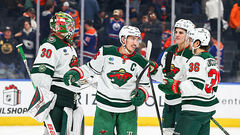 Три лидера Востока НХЛ, проблемы Флориды, дикий вратарь Миннесоты