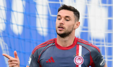 ВІДЕО. Як Яремчук відзначився голом за Олімпіакос у Кубку Греції