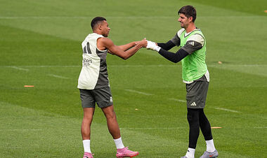 Куртуа назвал лучшего нападающего в мире