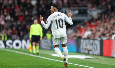 Мбаппе снова забивает: сколько осталось до исторического рекорда Роналду?