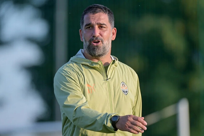 Джерело: Туран пішов з'ясовувати стосунки. Срна був змушений втрутитися