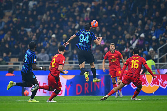 Відвантажили 5 м'ячів. Інтер розгромив Венецію і вийшов до 1/4 фіналу Кубка