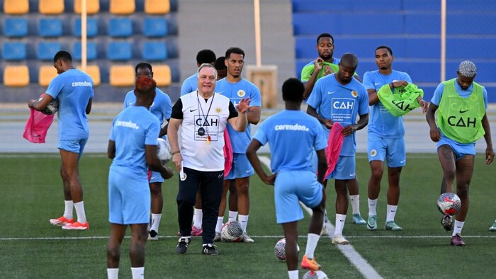 Сборная Кюрасао: от любителей до мундиаля за 10 лет