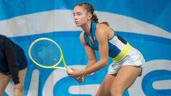 Подрез разгромно уступила второй сеяной в 1/8 финала турнира WTA 125 в Анже