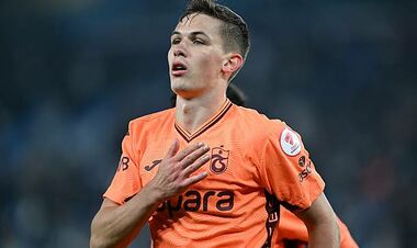 Sikan reacted to Trabzonspor's victory in the Turkish Cup, where he scored