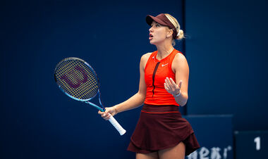 Флешмоб на россии: фанатка спартака сменила гражданство на австрийское