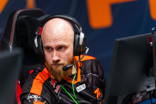 Шведский ветеран fnatic по CS уже почти год изучает украинский язык