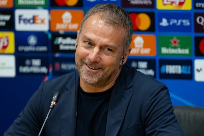 Флик выбрал футболистов Барселоны, которые должны покинуть клуб