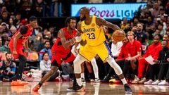 Леброн перервав свою рекордну серію матчів із 10+ очками у грі з Торонто