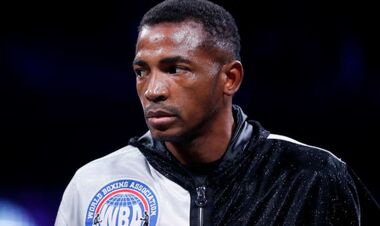 Известный боксер призвал наказать своего оппонента за допинг