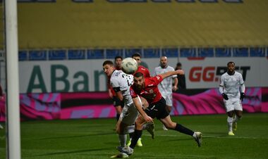 Будковский принёс победу хозяевам. Заря минимально обыграла Карпаты