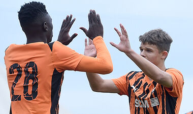 ВИДЕО. Шахтер U-19 одержал легкую победу над сверстниками из Колоса