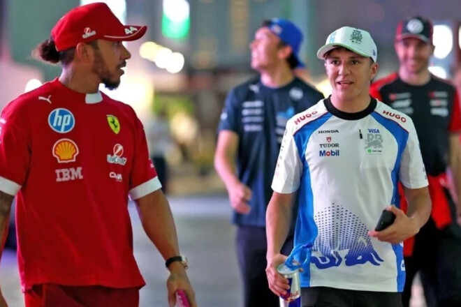 ХЕМІЛТОН: «Ми знаємо, що відбувається, коли гонщики переходять у Ред Булл»