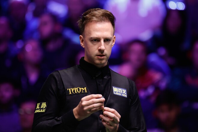 Все китайцы вылетели. Определены пары 1/2 финала снукерного UK Championship