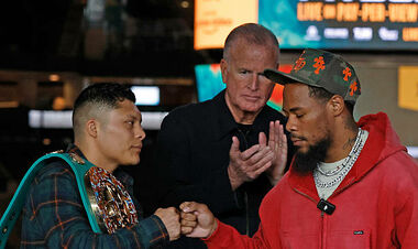 Бій Круса та Роуча – ідеальна зустріч. Фанати боксу точно оцінять