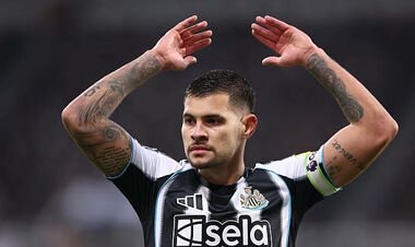 ВИДЕО. Невероятный угловой: как в АПЛ положили сухой лист