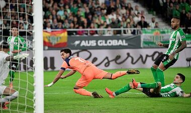 ВИДЕО. Камбэк за две минуты: как Торрес оформил дубль за Барселону