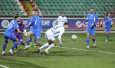 ФОТО. Без эмоций. Реакция игроков Динамо на первую победу с Костюком