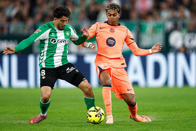 Бетіс – Барселона – 3:5. Хет-трик, гол Ямаля. Відео голів та огляд матчу