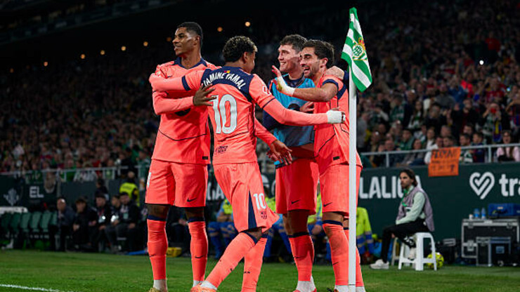 Восемь голов, хет-трик и пенальти Ямаля. Барселона устроила шоу с Бетисом